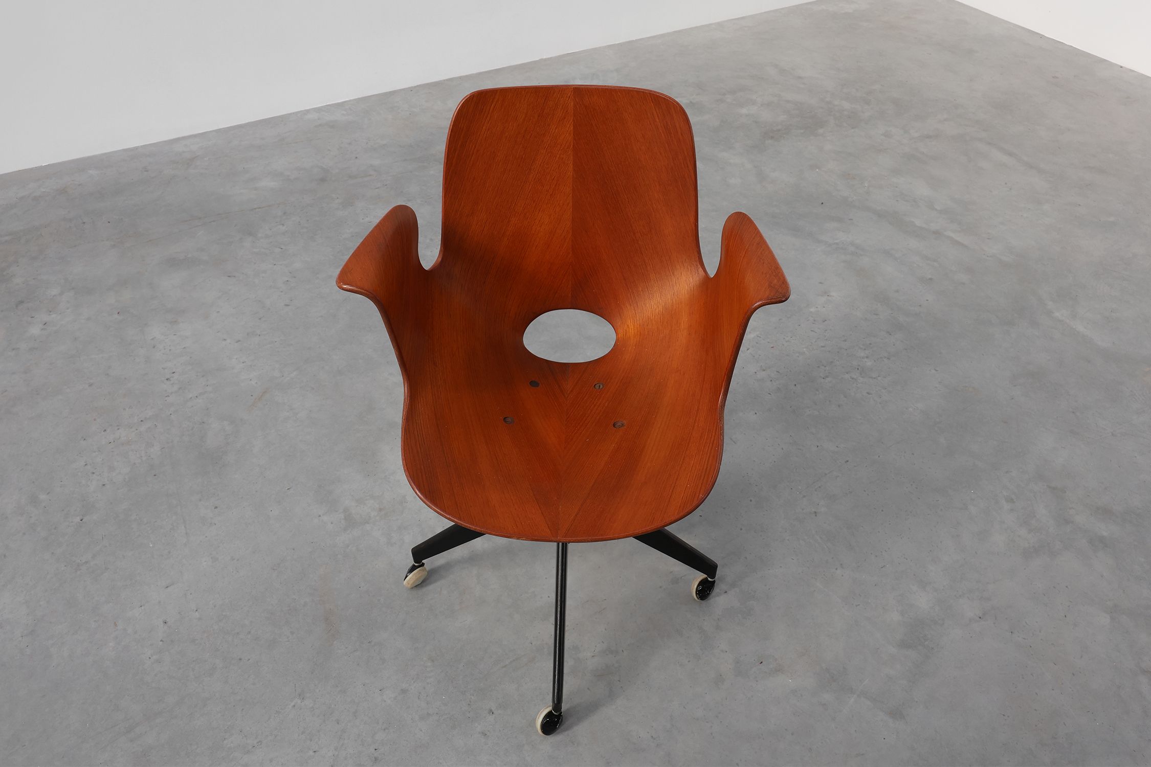 Medea office chair by Vittorio Nobili for Fratelli Tagliabue, Italy 1950sthumbnail
